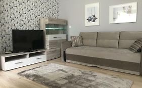 Golden Apartament Proletariacka